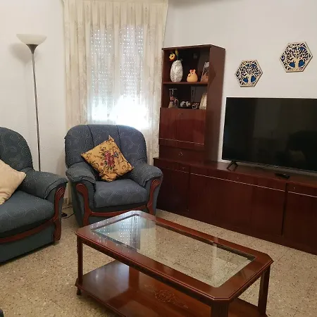 Piso Cerca A La Catedral בית הארחה