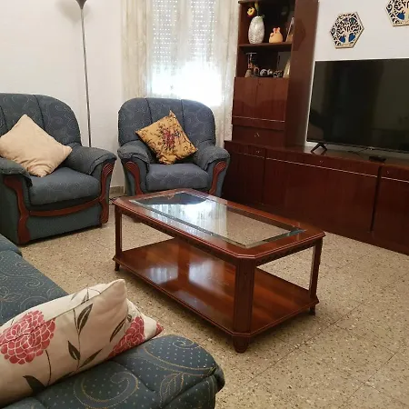 Piso Cerca A La Catedral בית הארחה